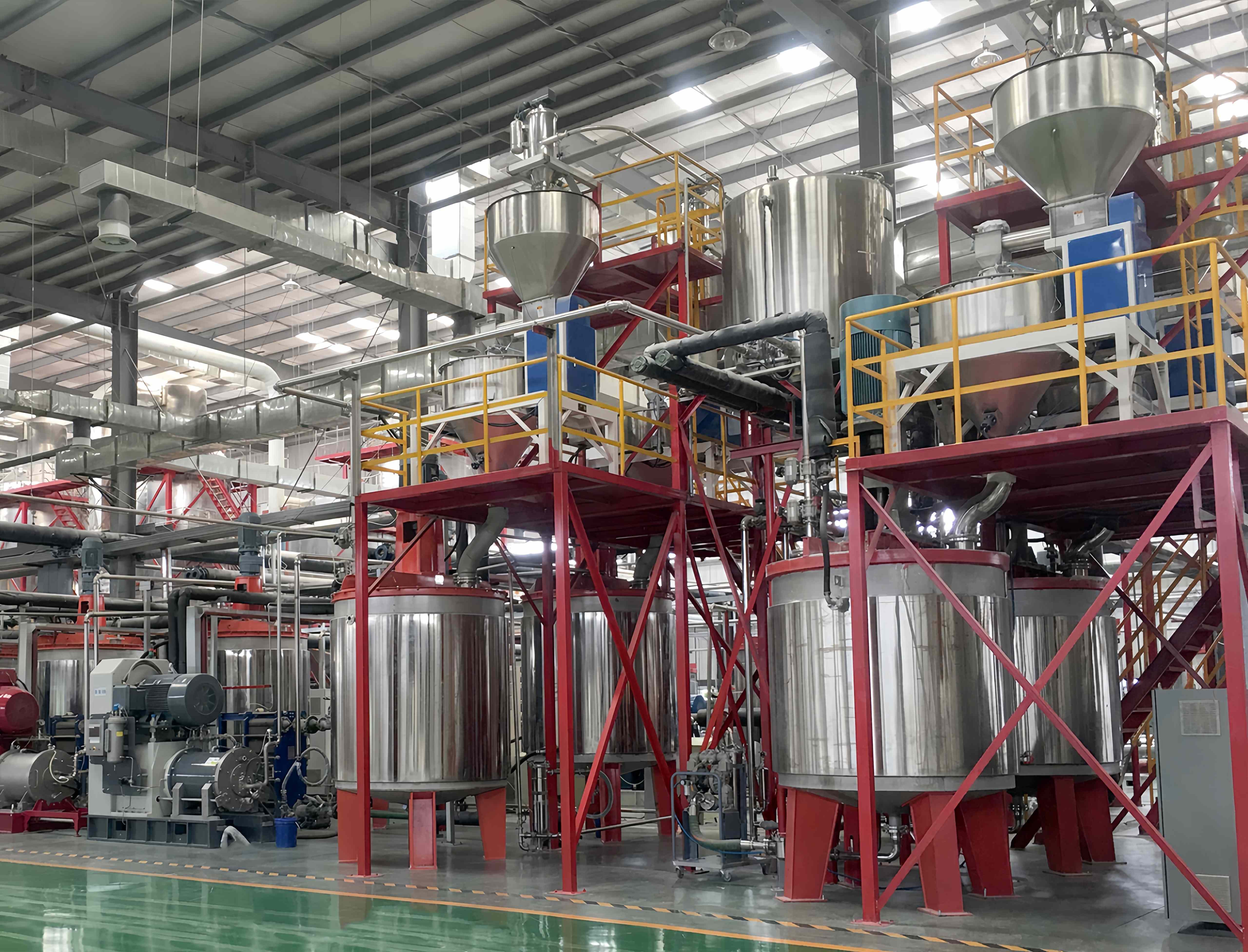 <div style="text-align:left;">
	<strong>年产过万吨锂离子电池负极材料项目</strong>
</div>
<span style="font-size:12px;">
<div style="text-align:left;">
	湖南某新能源科技有限公司年产千吨锂离子电池高性能碳负极材料和锂离子电池高容量硅碳负极材料项目，项目总投资过5亿元。
</div>
</span>